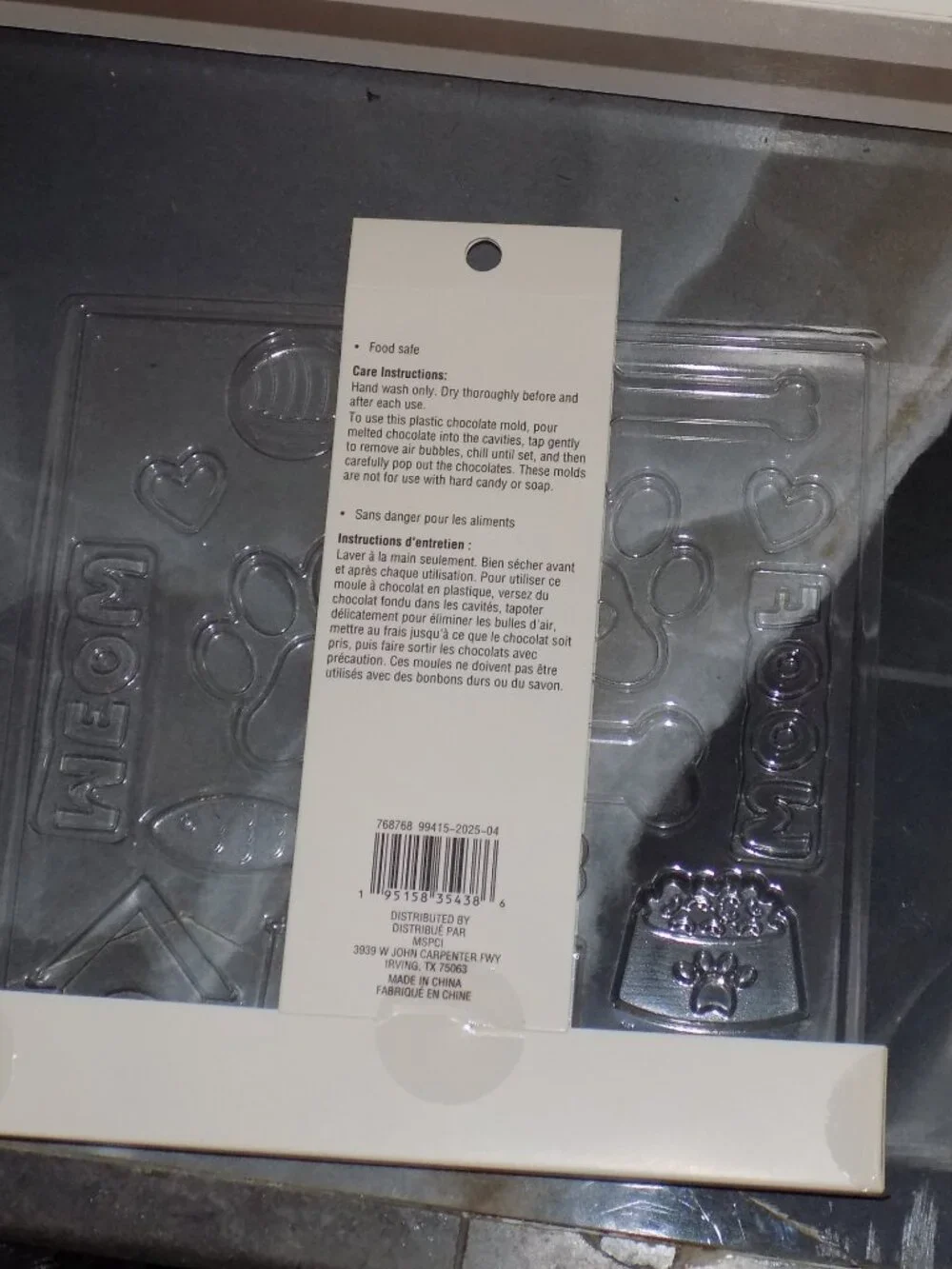 Makery Plastic Pet Candy Mold w/Instructions NEW